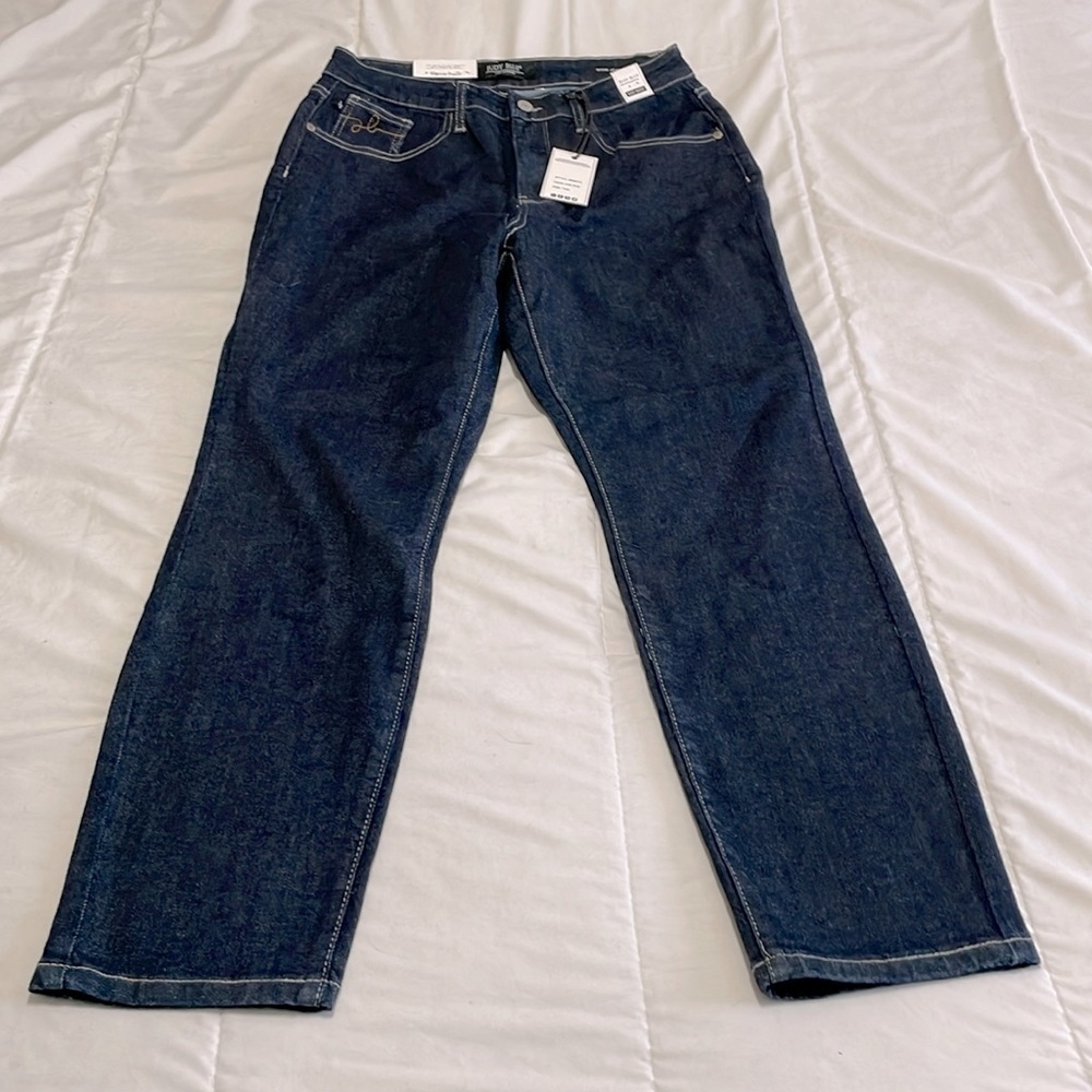 Judy Blue Indigo Blue High Rise Mom Fit Jeans Size 27 NWT